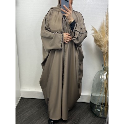 Abaya Papillon Femme Taupe - Élégance et Confort | BGRBoutique"