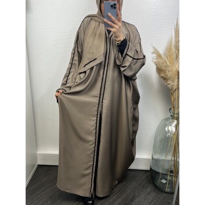 Abaya Papillon Femme Taupe - Élégance et Confort | BGRBoutique"