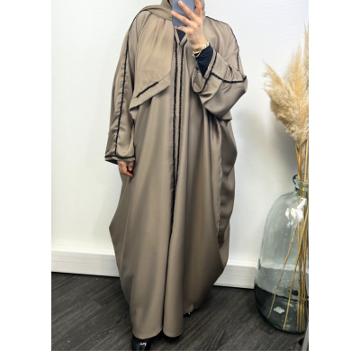 Abaya Papillon Femme Taupe - Élégance et Confort | BGRBoutique"