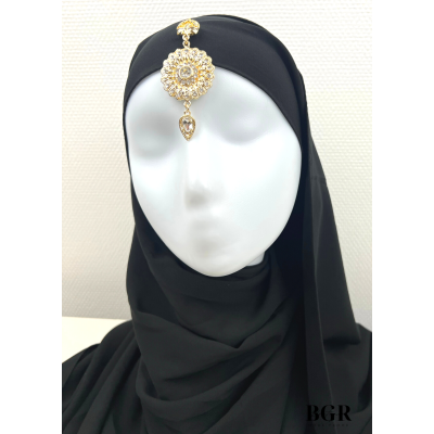 "Bijoux de hijab pour femme : ajoutez une touche d'élégance à votre tenue pour les mariages et les occasions spéciales - Modèle