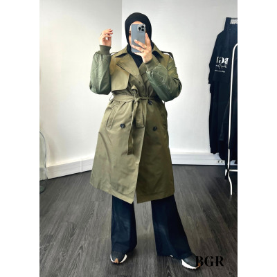 Trench mi-long pour femme avec manches bombers et ceinture intégrée : le must-have pour un look élégant et moderne