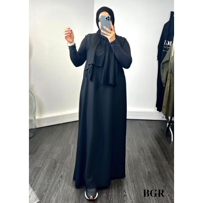 Complétez votre look avec notre sous abaya/sous kimono sans manches en tissu fluide - BGR Boutique